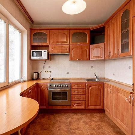 Kvartirkoff Na Ozernaya 8 Киев Экстерьер фото